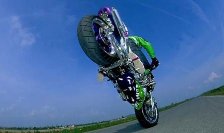 c la plu belle moto ke jer vu